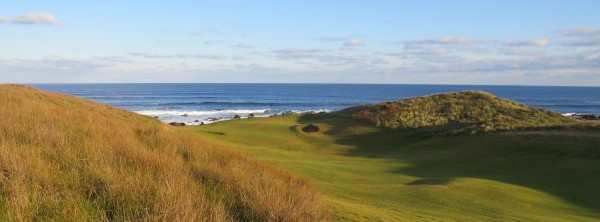 10fway_left Cape Wickham