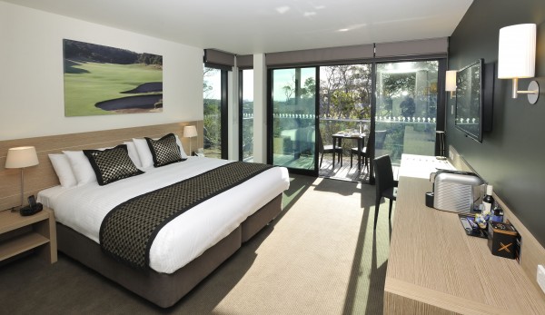 One of the gorgeous hotel rooms at Mercure Portsea Golf Club & Resort