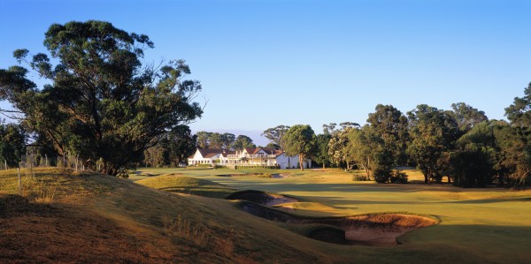 Huntingdalevisionsofvictoria1270554-833