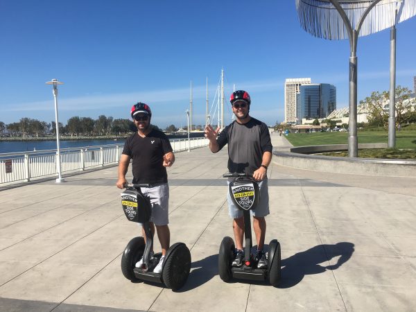 ON A ROLL: GMA (Qld) managers Scott Wagstaff (Carbrook Golf Club) and Aaron Muirhead (Nudgee Golf Club) take time out during the Club Managers’ Association of America’s 89th World Conference on Club Management and Club Business Expo.