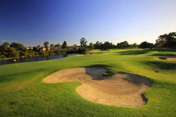 The Vines Lakes 16th hole