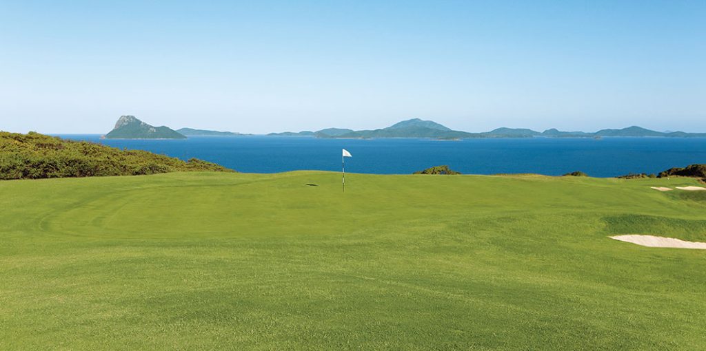 golf tour hamilton island