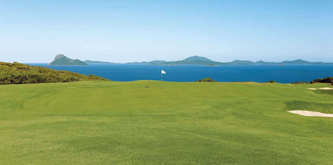 Hamilton-Island-Golf-Club-14th-hole