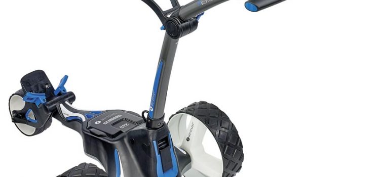 We tried it: New Motocaddy M5 Connect DHC electric buggy