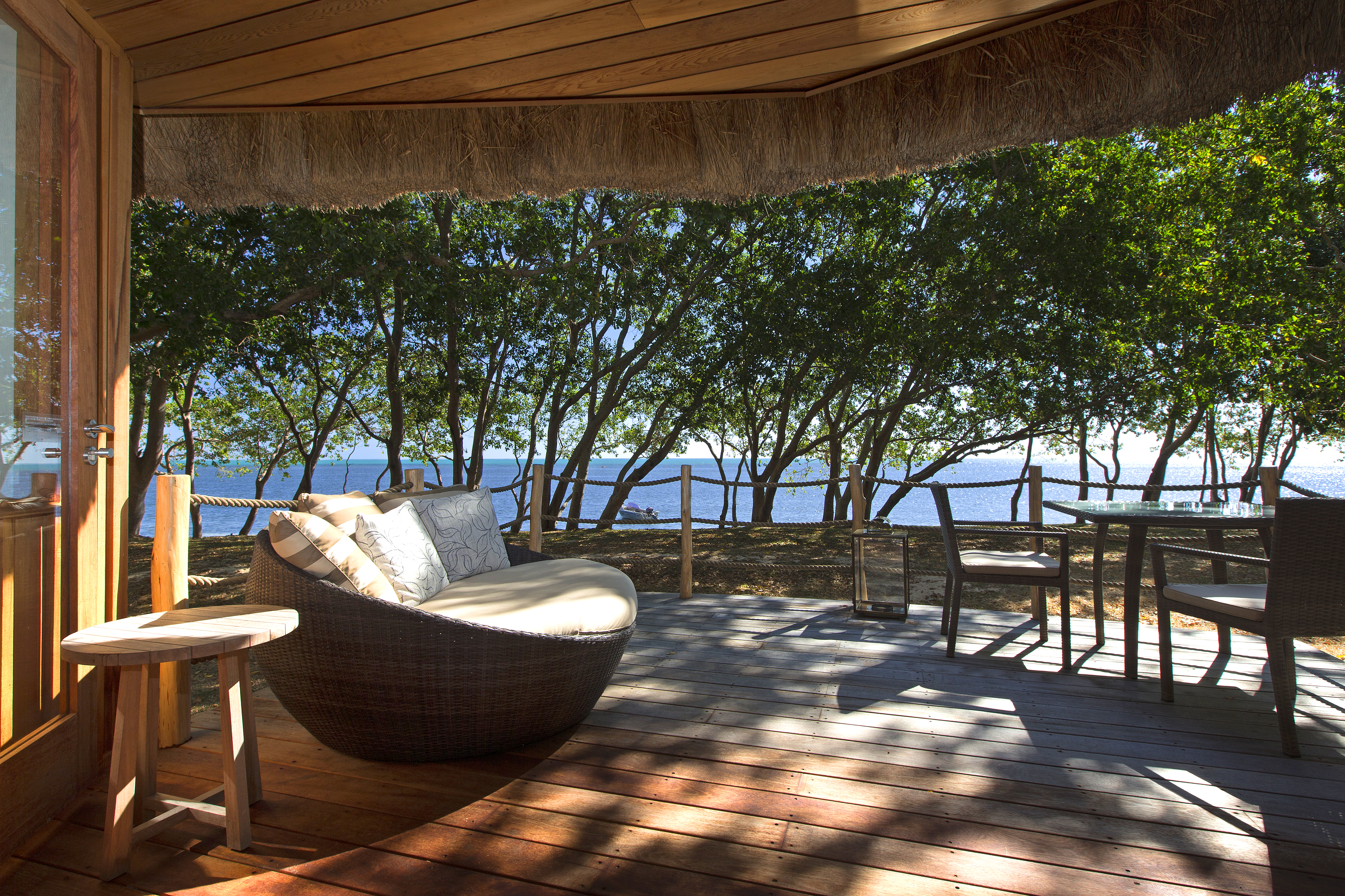 SHED – BEACHFRONT BUNGALOW TERRACE AND VIEW (2)