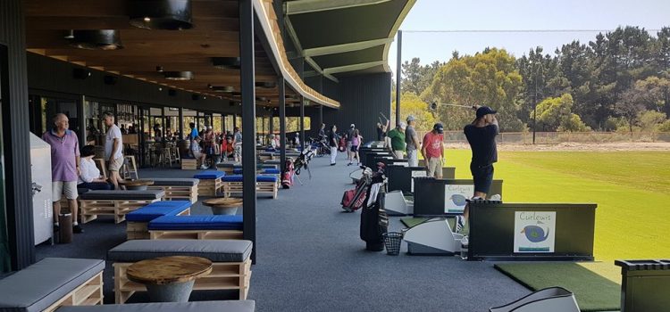 Curlewis Range tees off